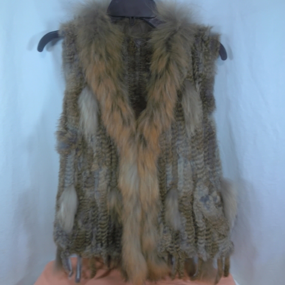 The Unbranded Brand Jackets & Blazers - Elegant Faux Fur Vest - Tan and Gray